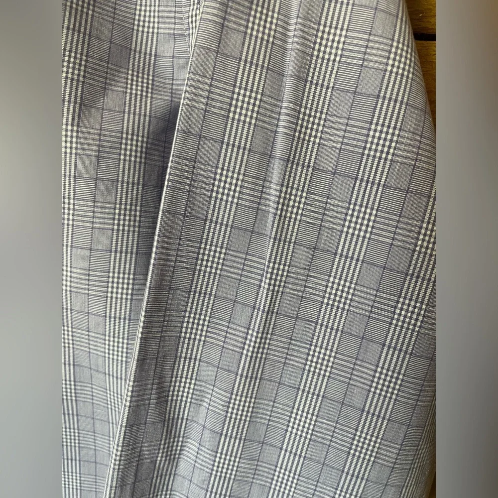 Banana Republic sophisticated purple